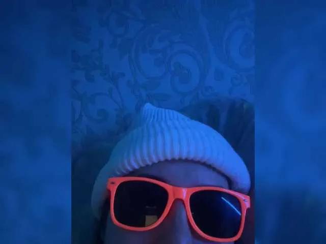 Admire BongaCams's Razvedos5 razvedos5 from BongaCams