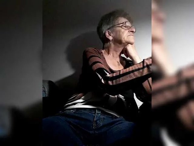 Freechat Reife-dame on BongaCams