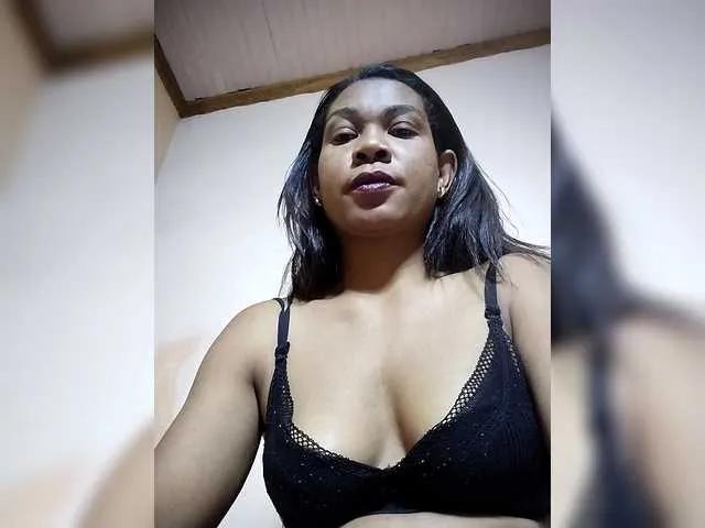 Explore 36 years old Rsylvie from BongaCams Rsylvie from BongaCams