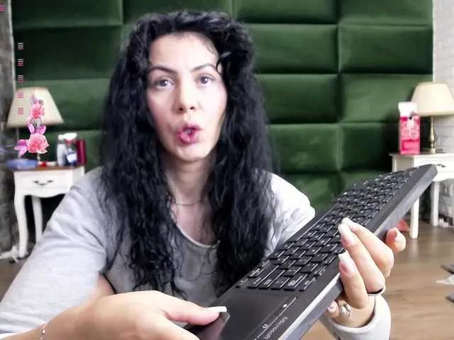 SelenSummer on BongaCams 