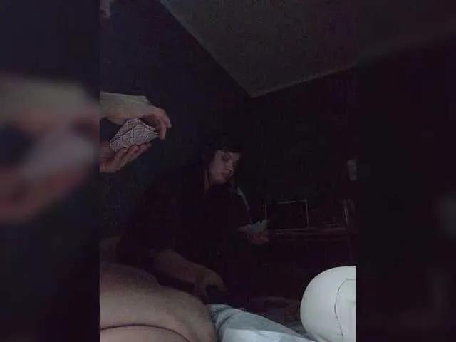 Checkout sexy stripper SexxxyDevilandGod SexxxyDevilandGod from BongaCams