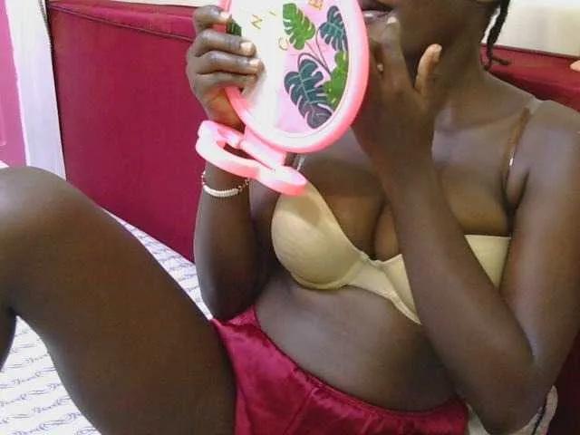 SexxyBarbie from BongaCams