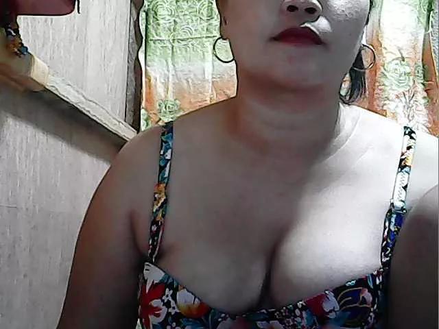 sexyslutcum on BongaCams 