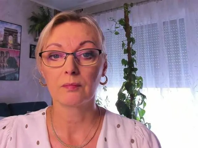 SoftVANESSA on BongaCams