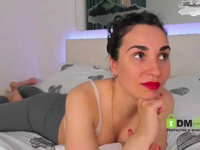 SonyaParadise on BongaCams