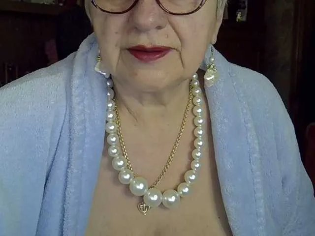 Freechat SweetCherry00 on BongaCams