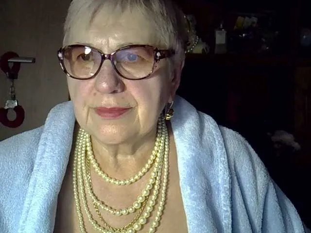 Freechat SweetCherry00 on BongaCams