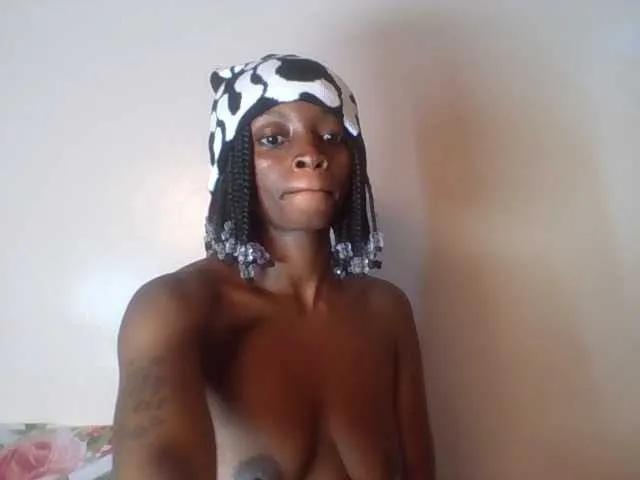 SweetsLolilta on BongaCams 