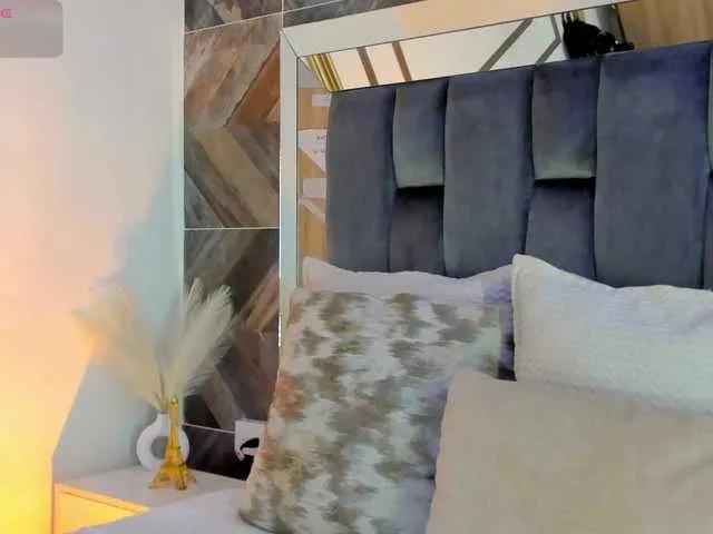 Freechat TaniaSmith on BongaCams