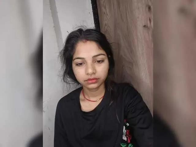 Tunnidelhi from BongaCams