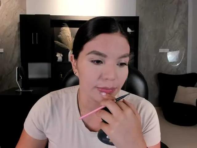 Masturbate to 30 years old ValeriaRoldan from BongaCams ValeriaRoldan from BongaCams