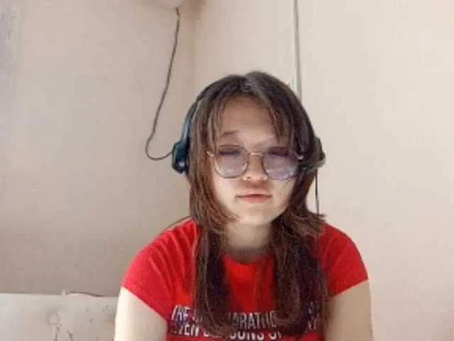 Explore sexy camslut Web3queen web3queen from BongaCams