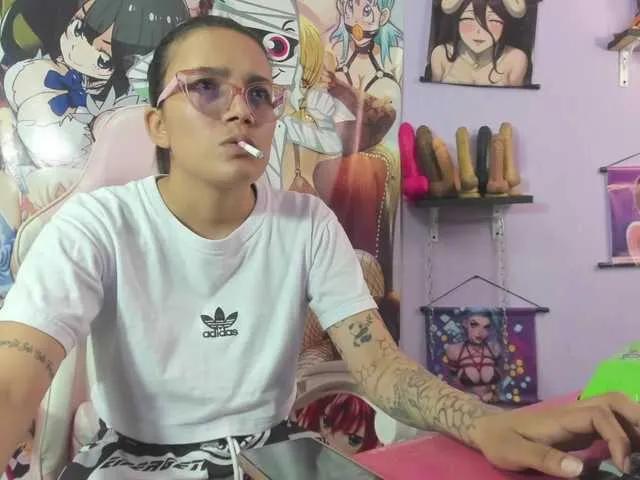 Admire slutty slut Yaumiiko Yaumiiko from BongaCams