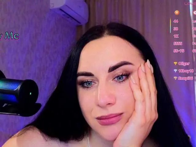 YURIEVNA13 on BongaCams