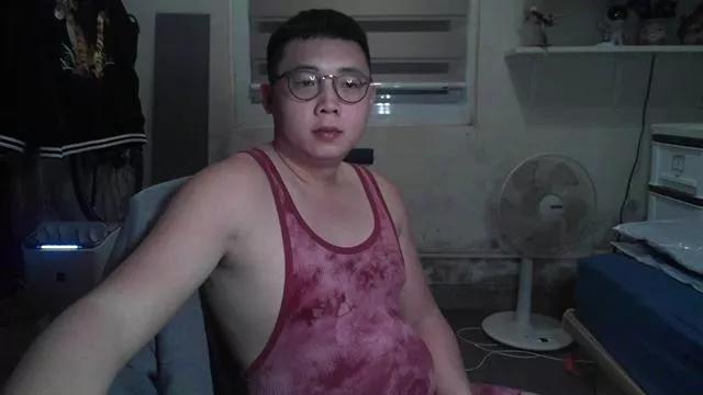 1700001 on Cam4 