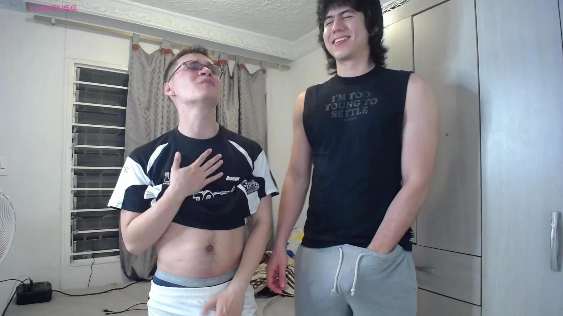 _the_neighbors on Cam4 