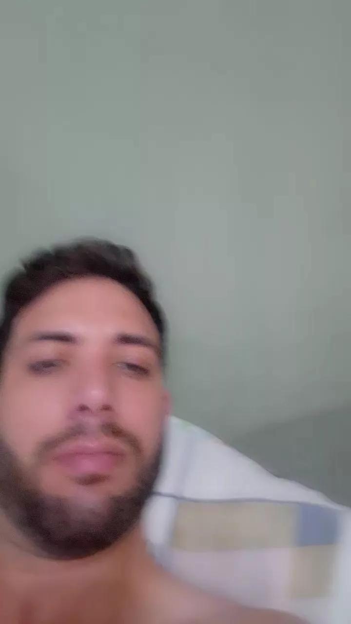 Ajgo19 on Cam4 
