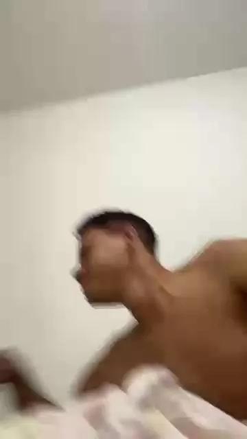 akilis5 on Cam4 