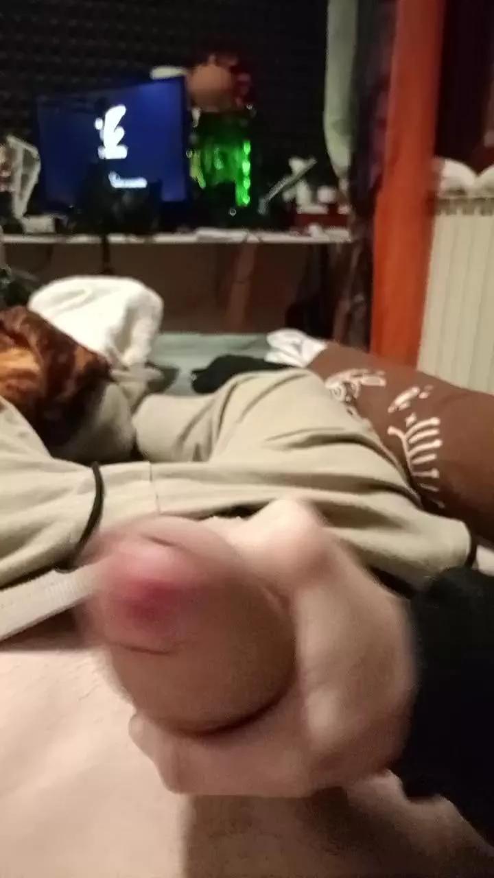 Alee3ssandro on Cam4 