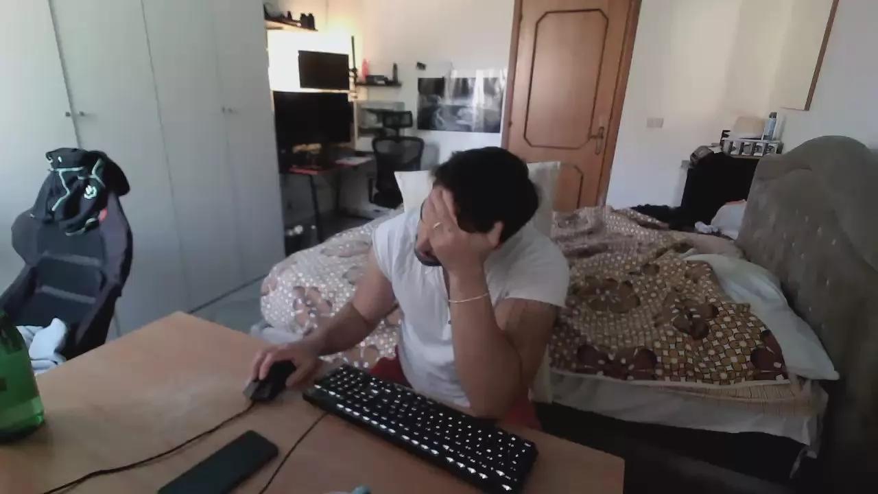 alexox_fun on Cam4 