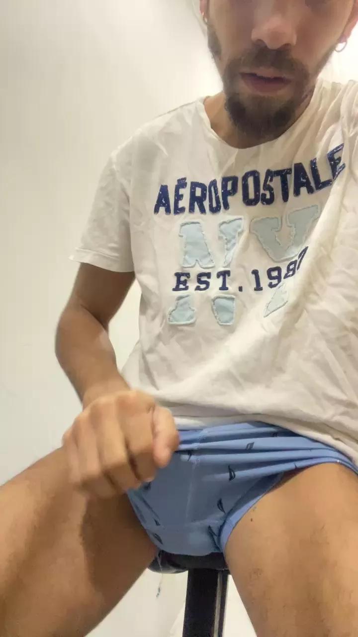 Alffredg_xxx on Cam4 