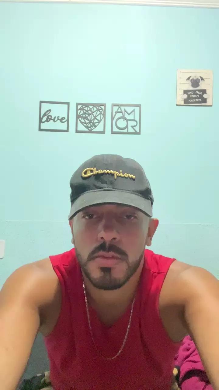Allanzitto31 on Cam4 