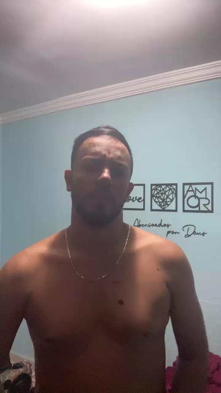 Allanzitto31 on Cam4 