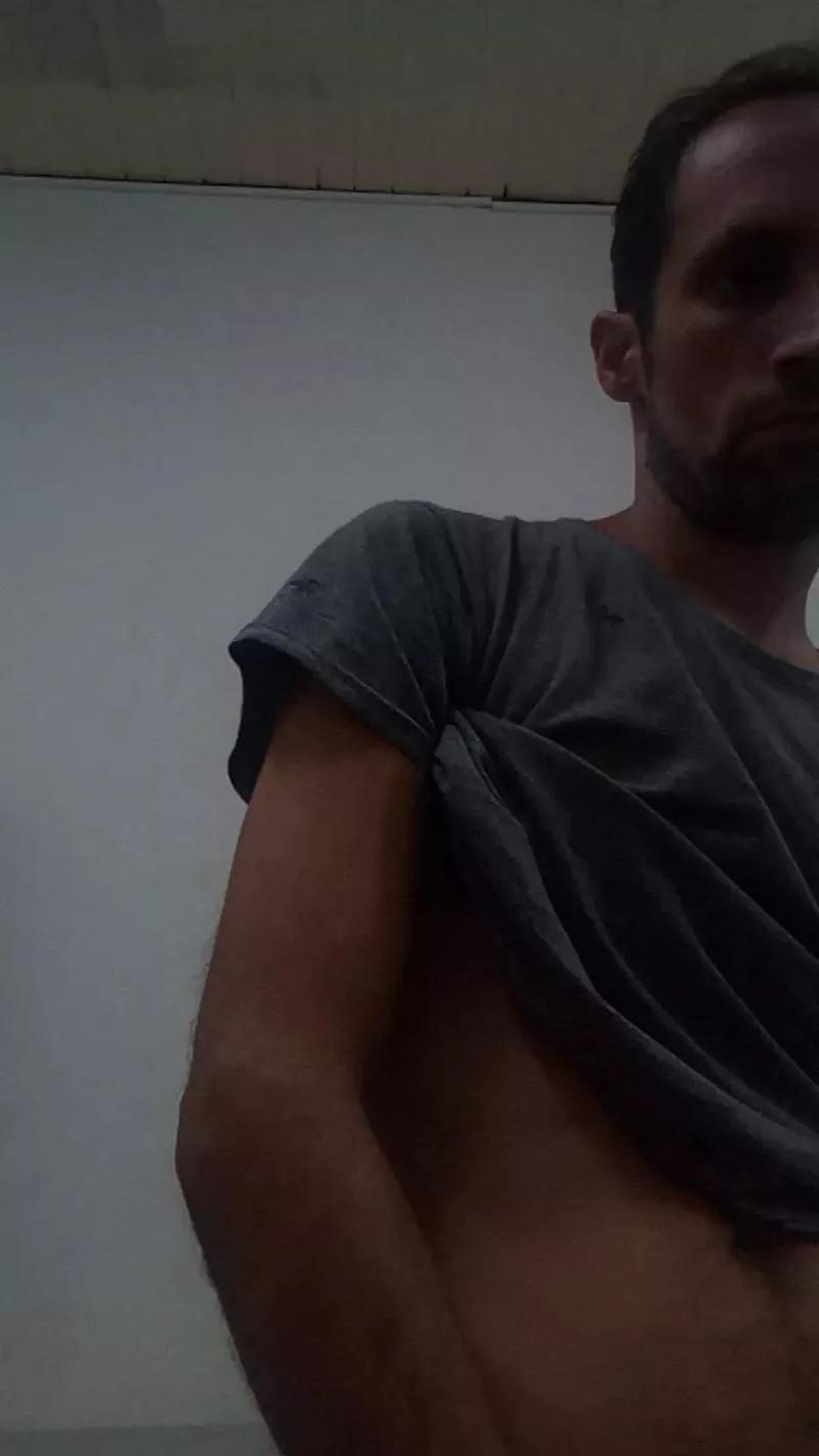 Altovuelo on Cam4 