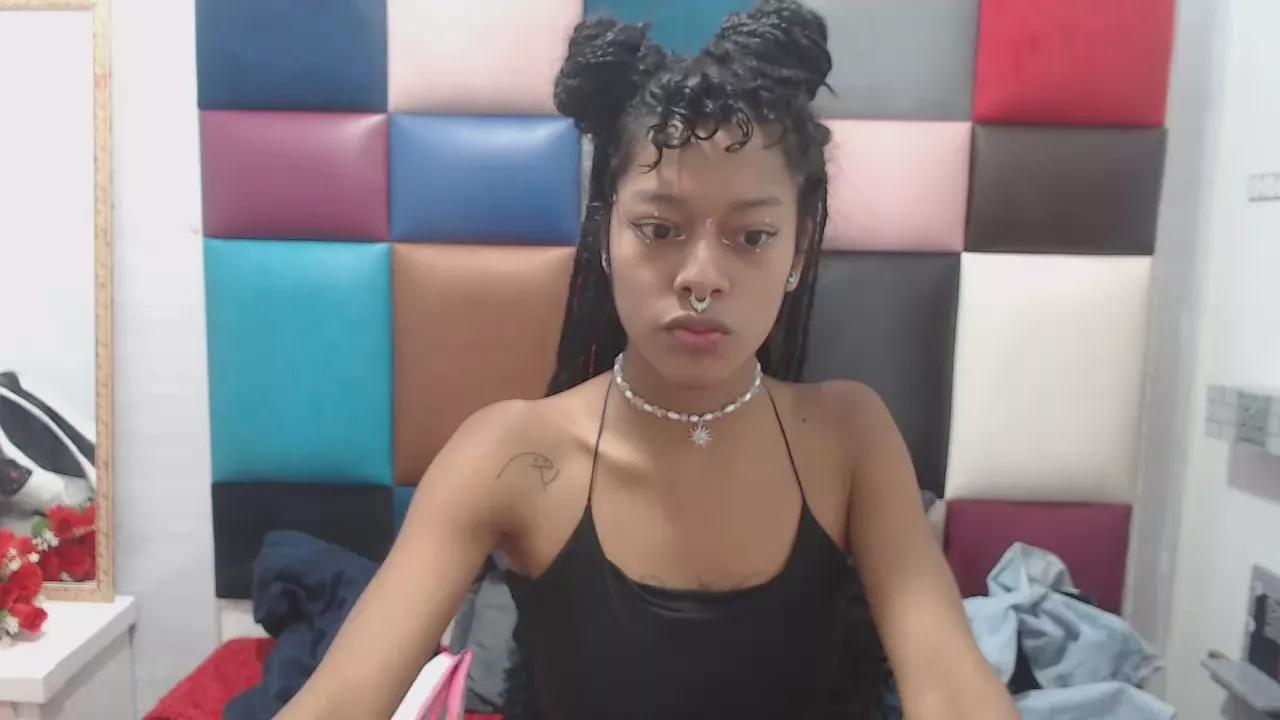 amathista on Cam4 