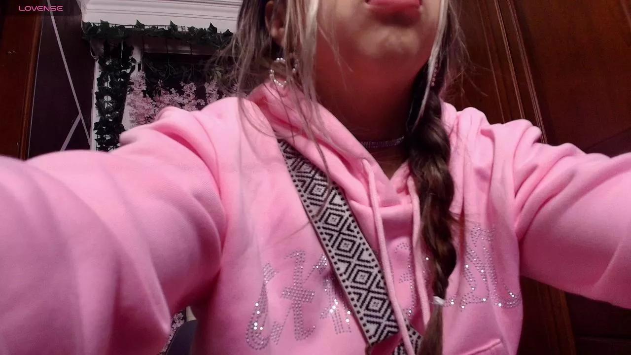 AntonellaRosss on Cam4 