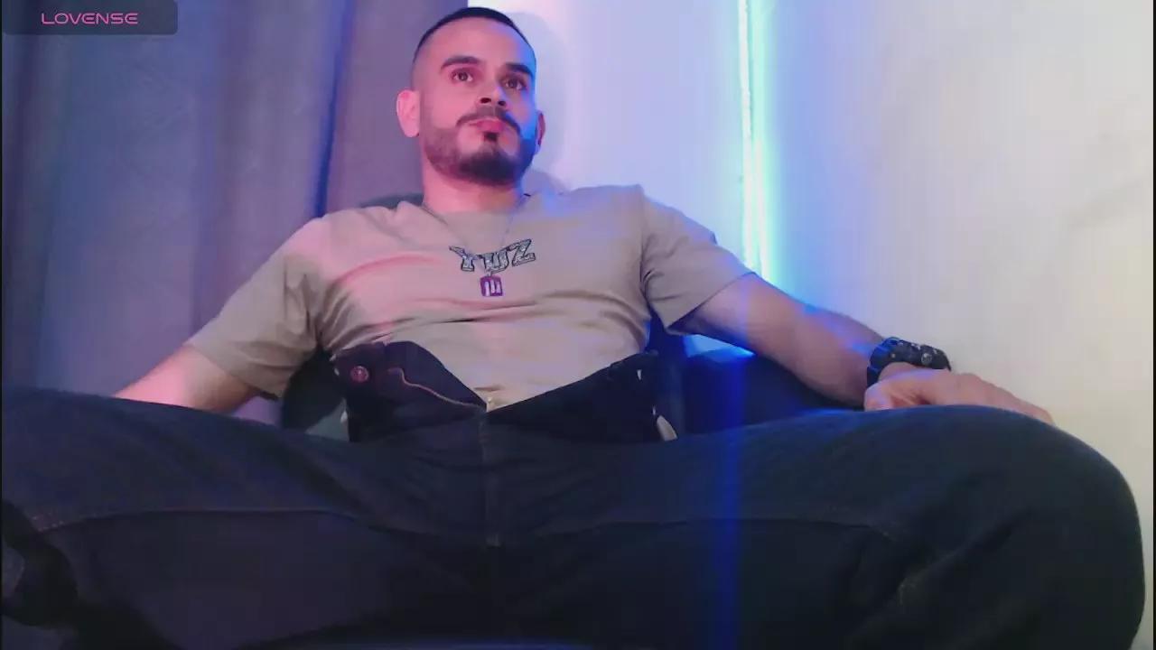 apasion2 on Cam4 