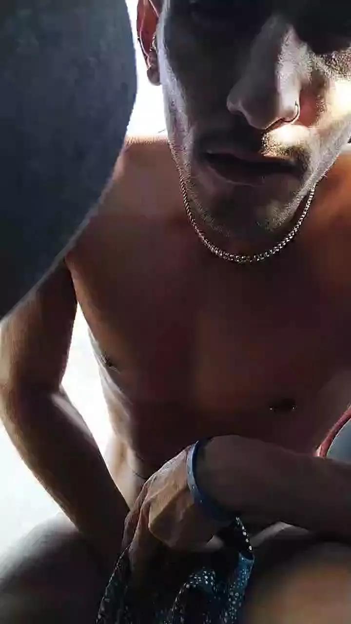 ArgMan2 on Cam4 