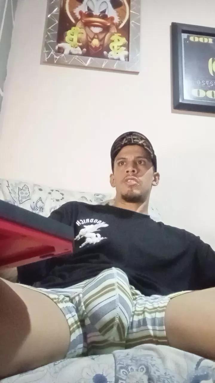 Bartisam on Cam4 