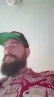 Beardedveteran on Cam4 