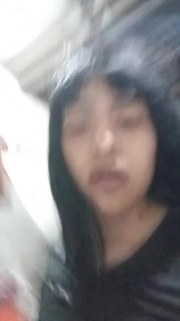 Bebecam2002 on Cam4 