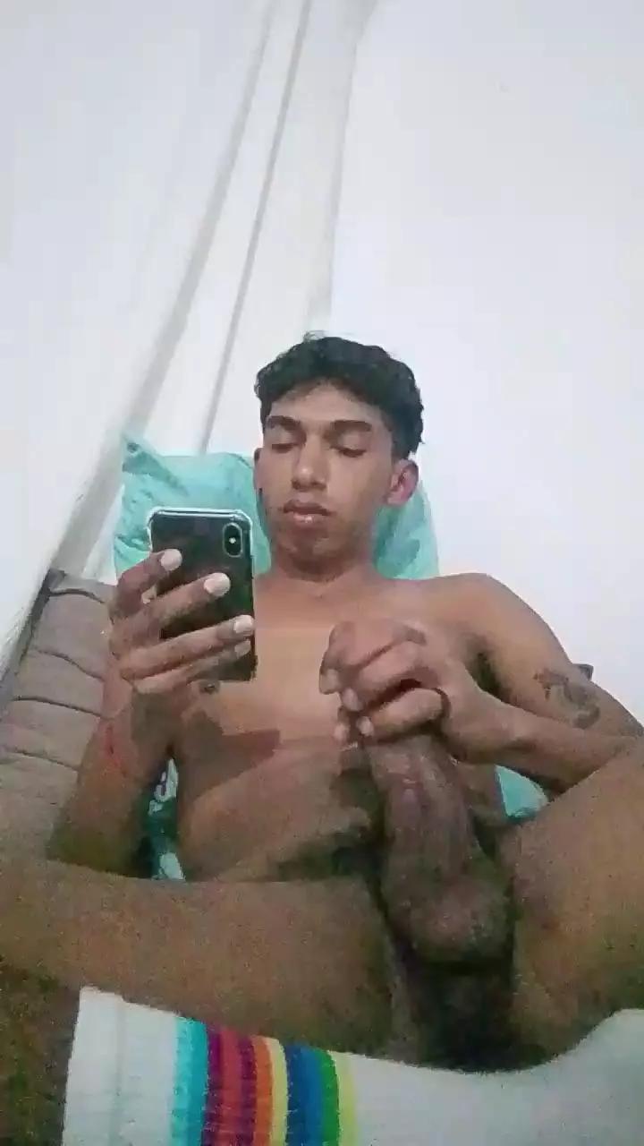 Binhox4 on Cam4 