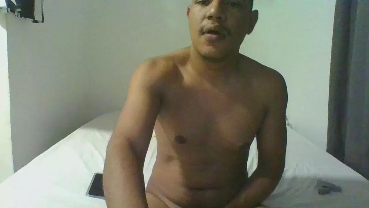 Black23toolD on Cam4 