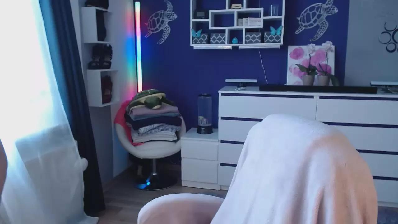 BlueEye_Girl on Cam4 