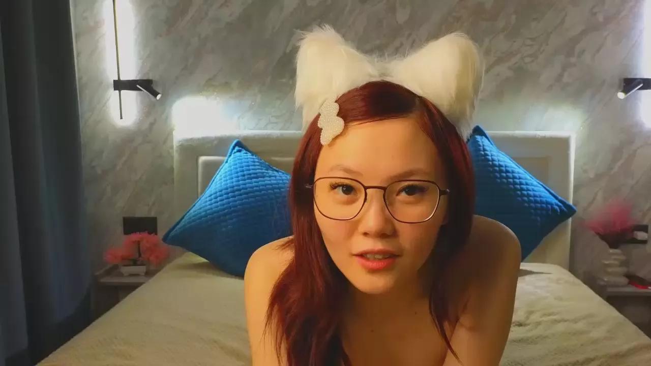 BlytheGoodie on Cam4 