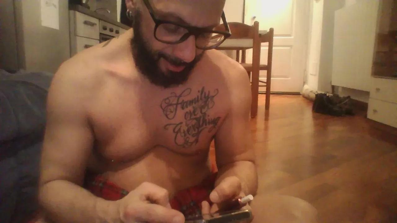 boleyn78 on Cam4 
