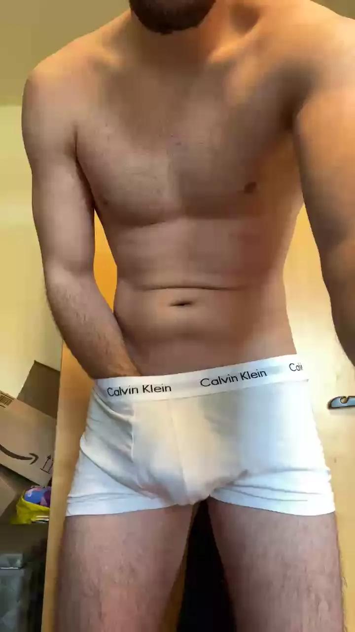 Boy18cm99 on Cam4 