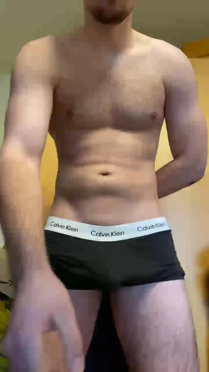 Boy18cm99 on Cam4 