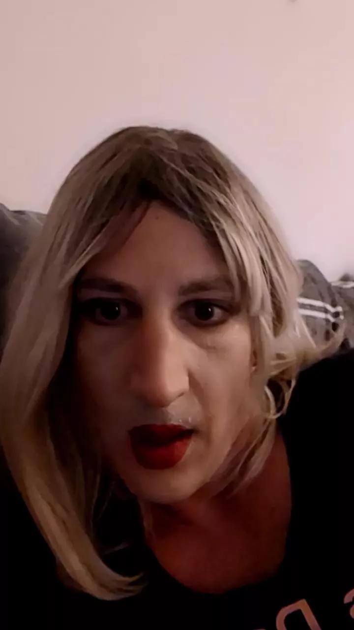 BoyStute90 on Cam4 