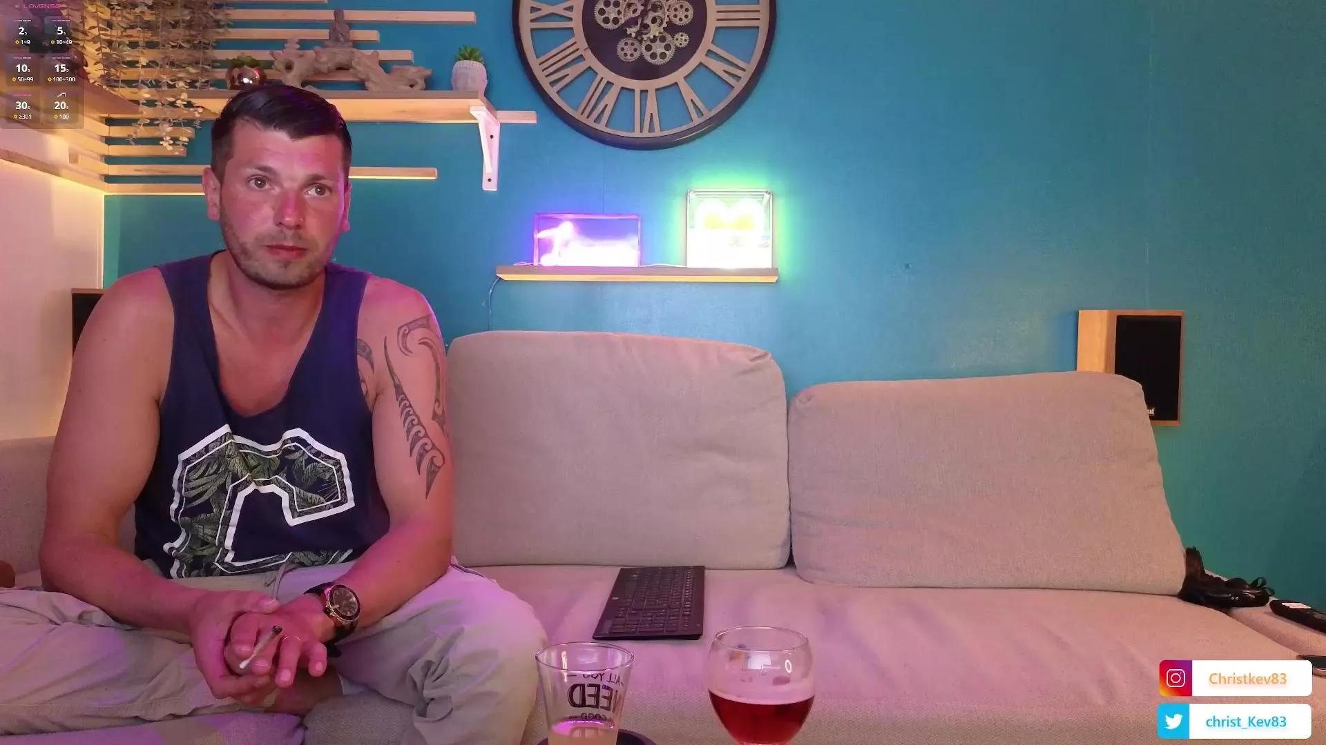 braqueuemar on Cam4 