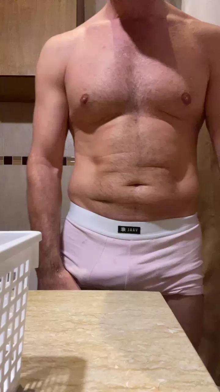 Bullman_ar on Cam4 