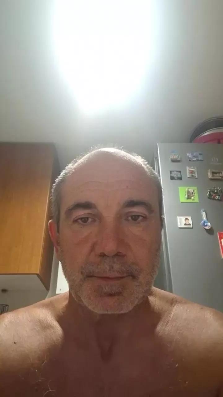 Bunner72 on Cam4 