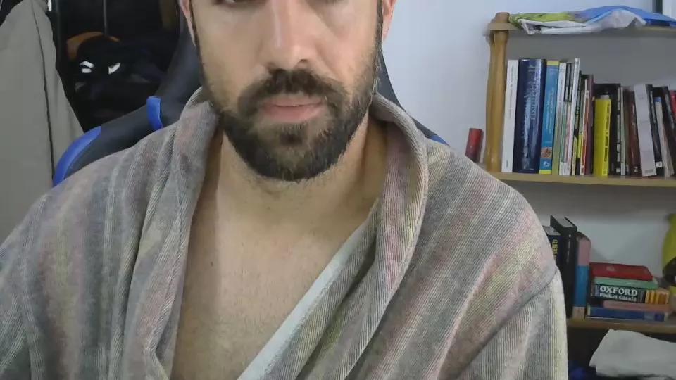 Caballero77777 on Cam4 