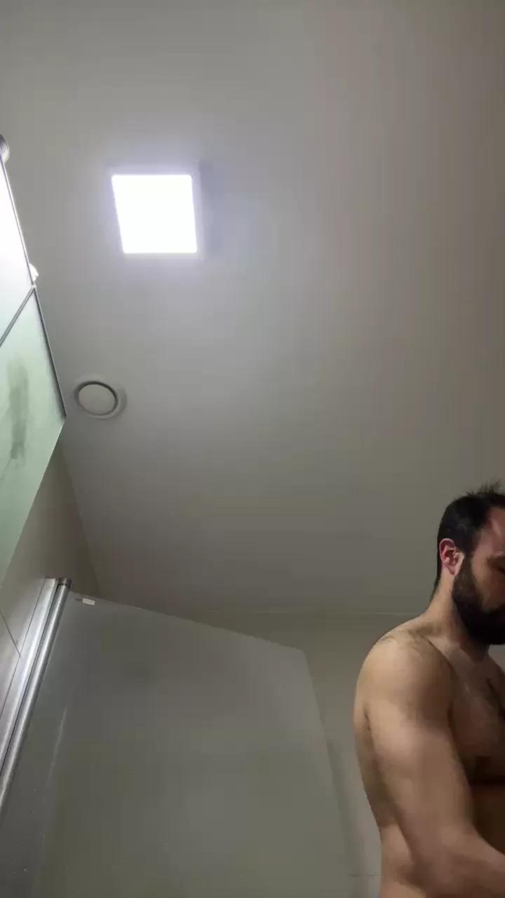 Caballero77777 on Cam4 