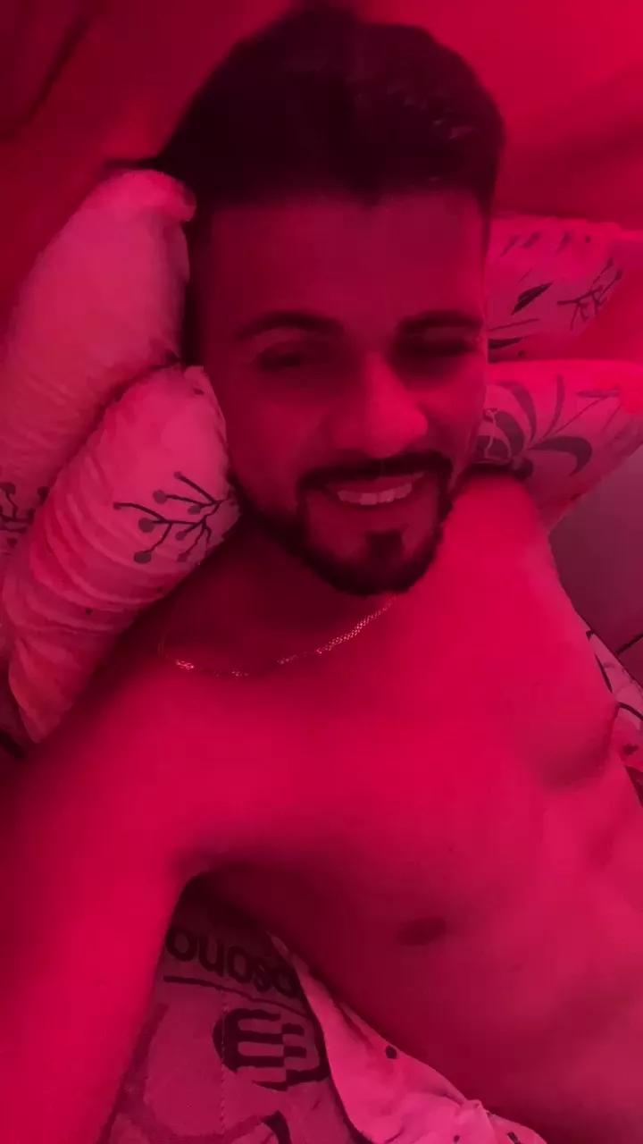 Cadu0084 on Cam4 