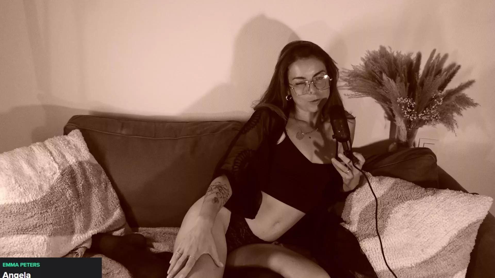 Calliope_ on Cam4 